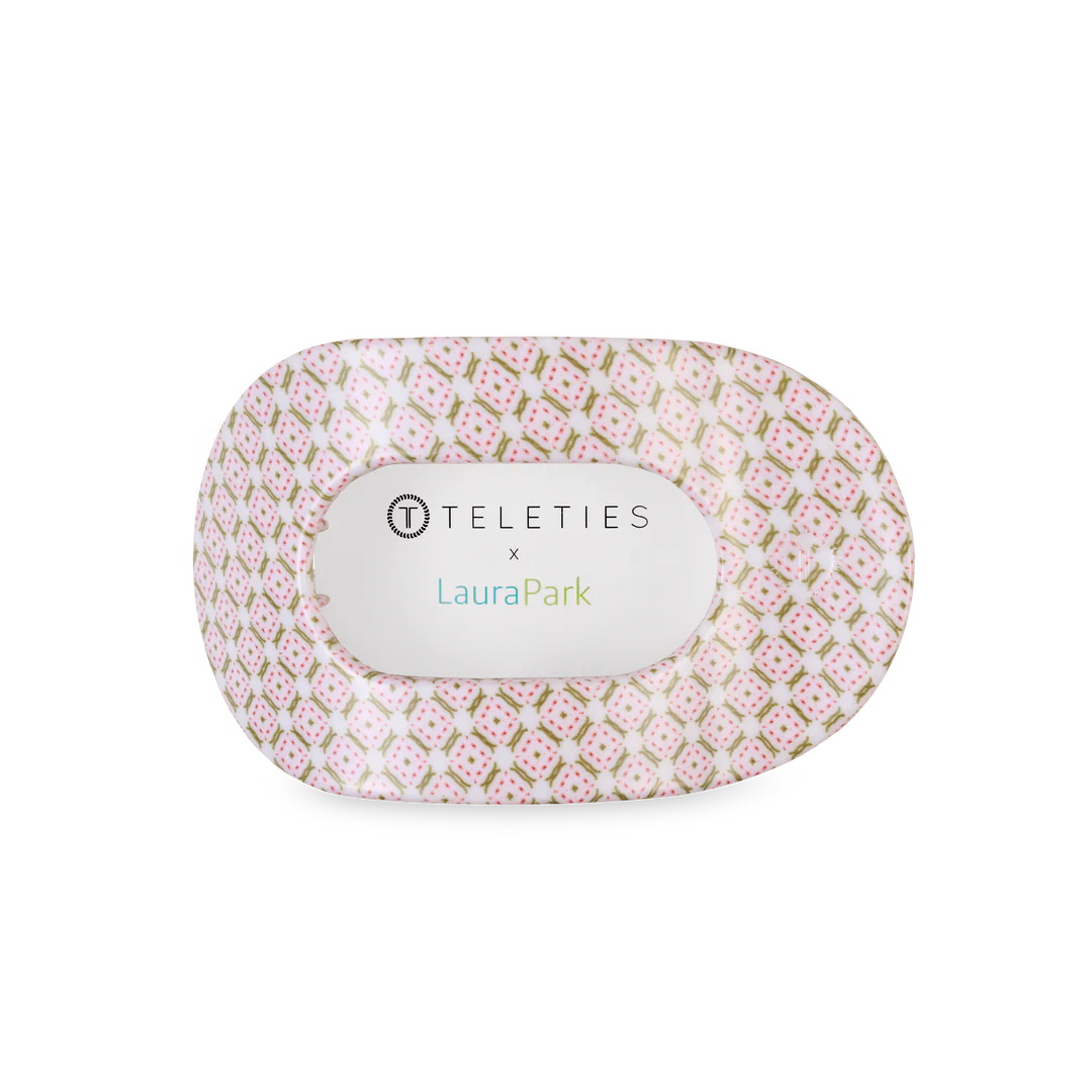 Pine & Pearl Medium Flat Round Teleties Clip