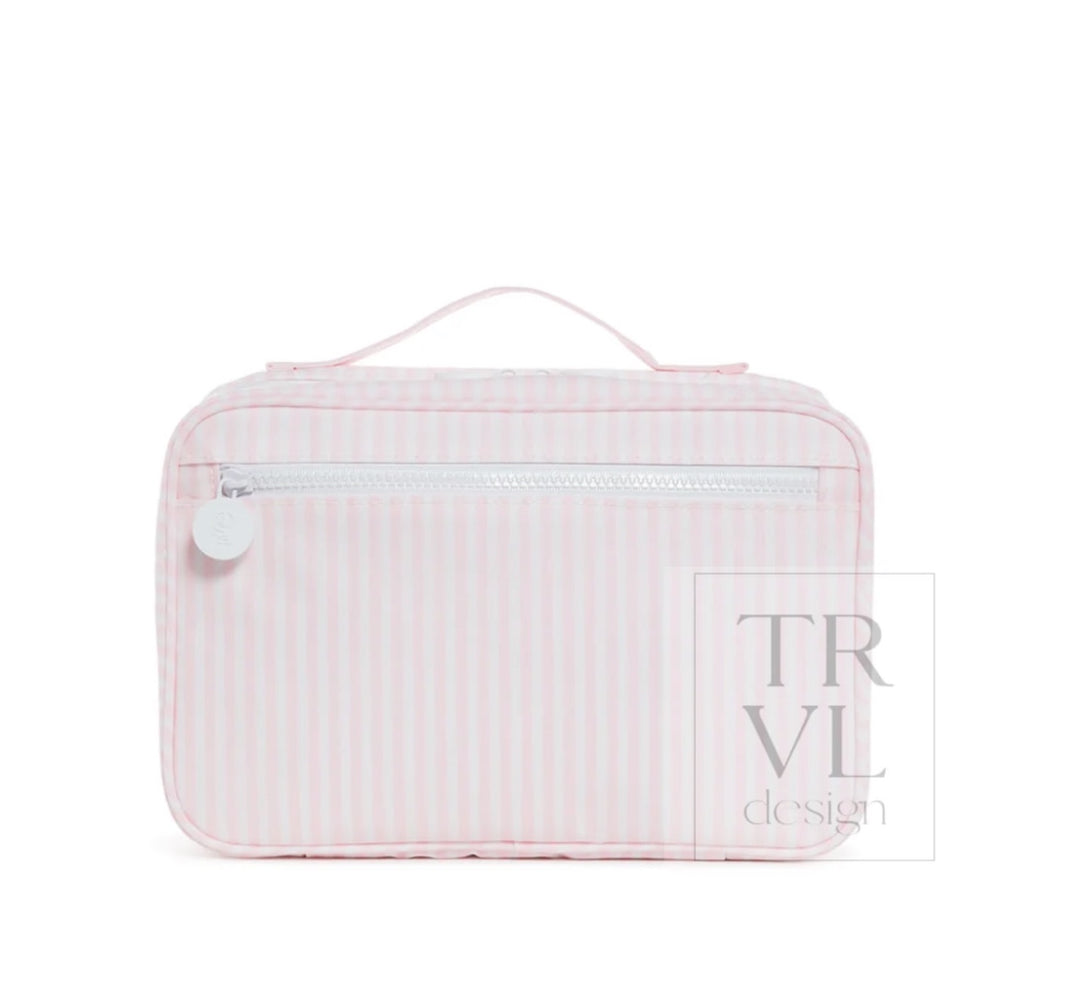 Bundle Up TRVL Hanging Toiletry Bag