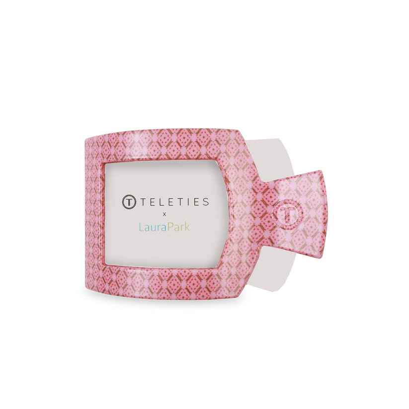 Berry Cozy Medium Flat Square Teleties Clip
