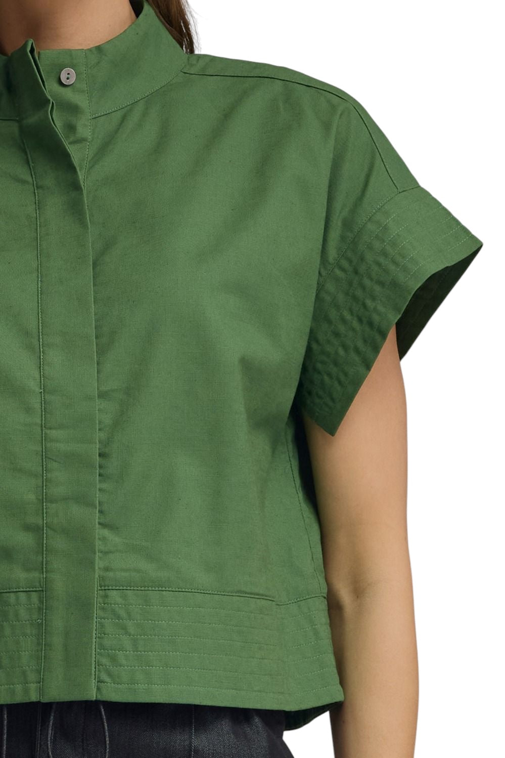 Heyer Standing Collar Top