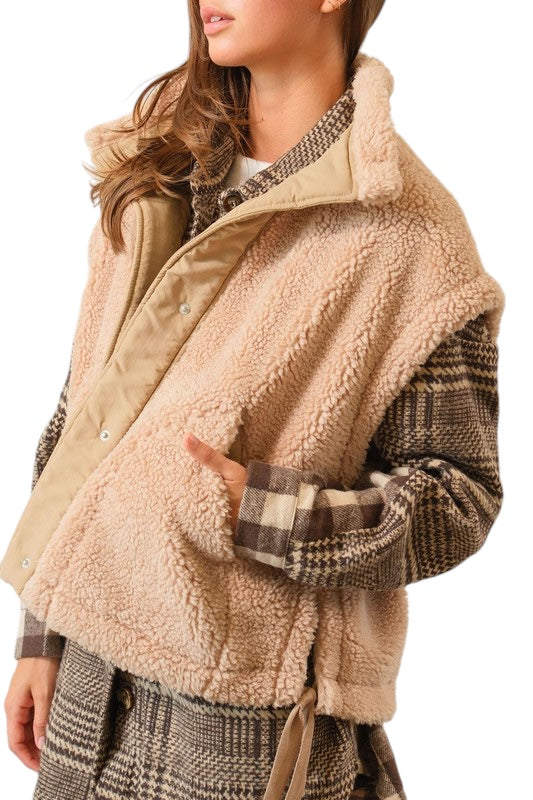 Hatfield Oversized Sherpa Vest