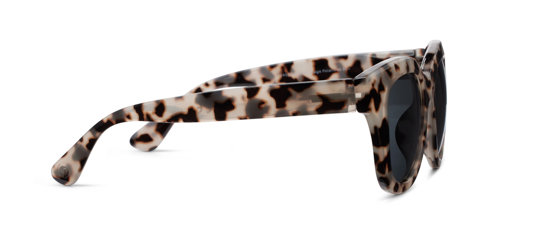 Center Stage Polarized Peepers Sunglasses