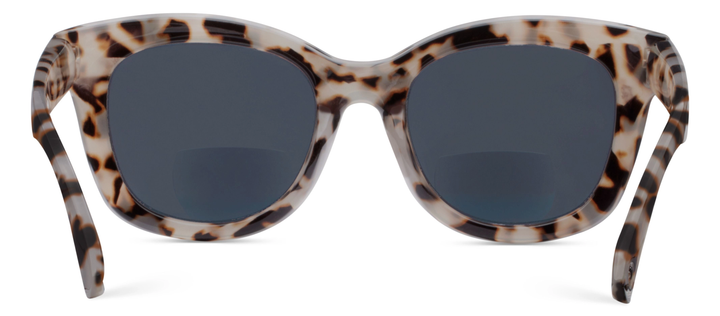 Center Stage Polarized Peepers Sunglasses