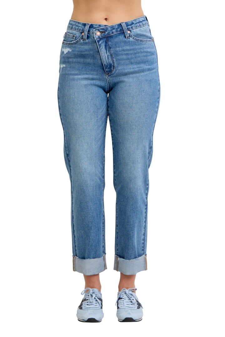 Criss Cross Boyfriend Judy Blue Jeans