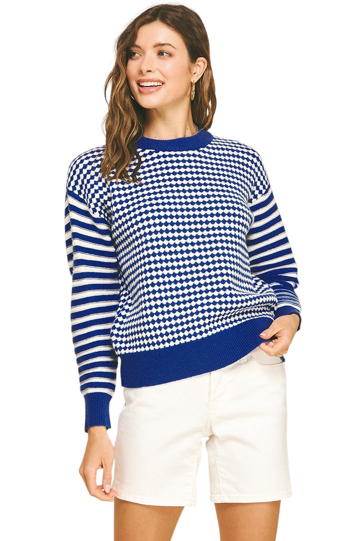 Moody Contrast Knit Sweater