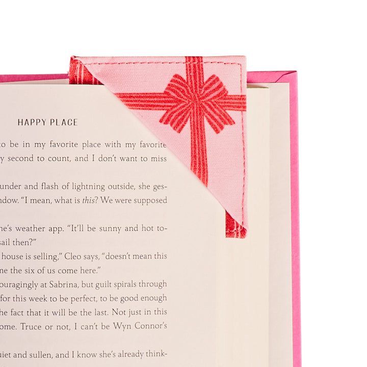 Holiday Corner Keeper Bookmark